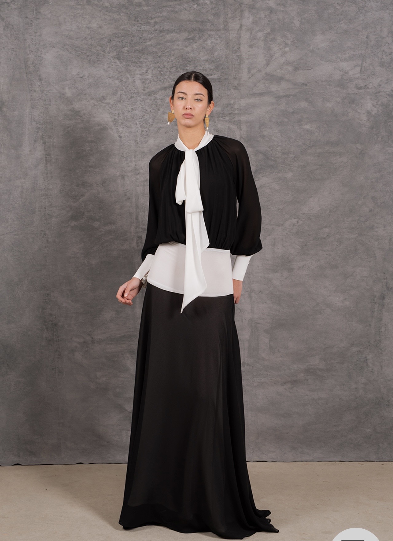 Vestido Extra Largo Sárate Negro - Imagen 4
