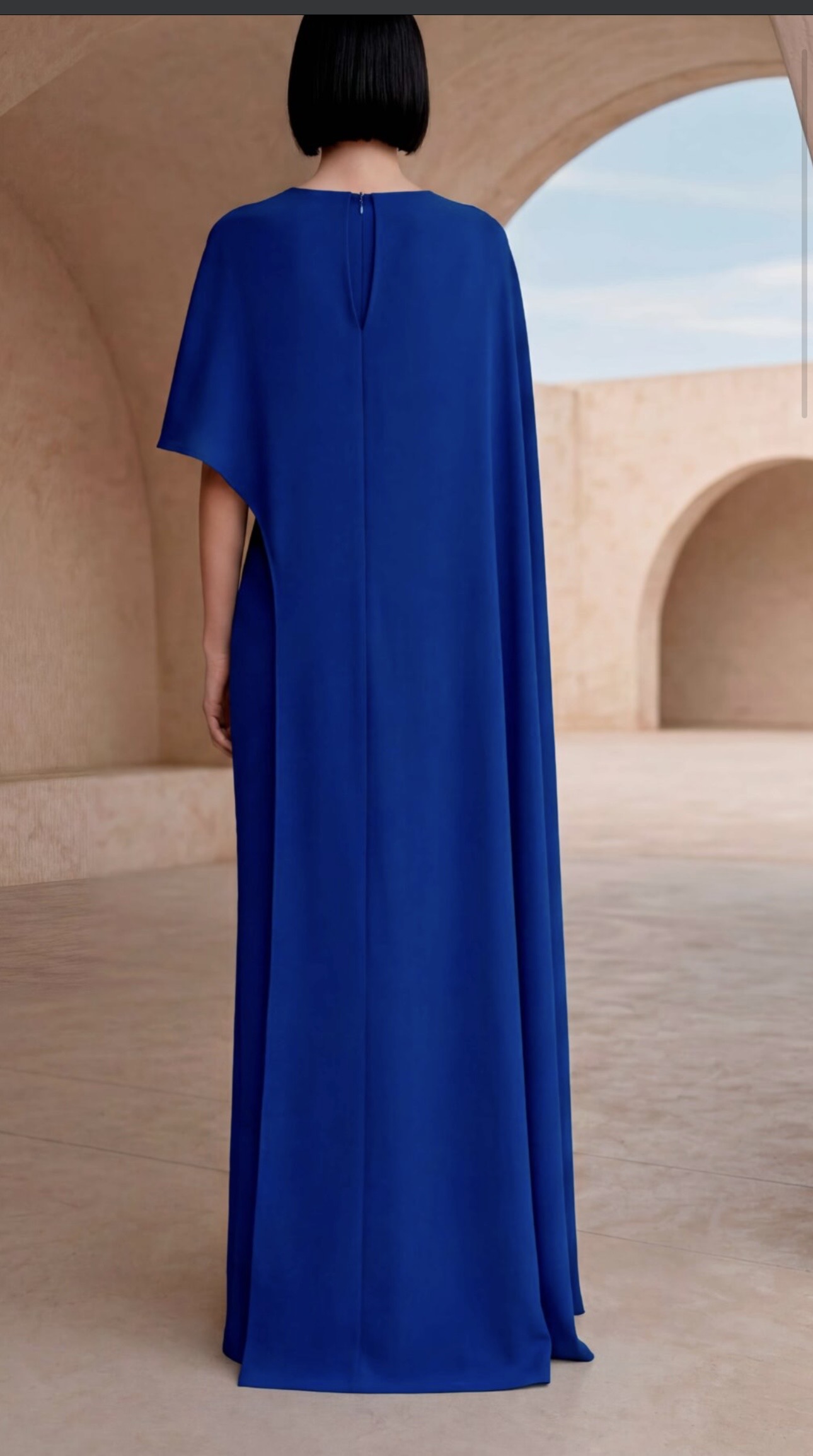 Vestido Madrina Capa asimétrica - Imagen 3