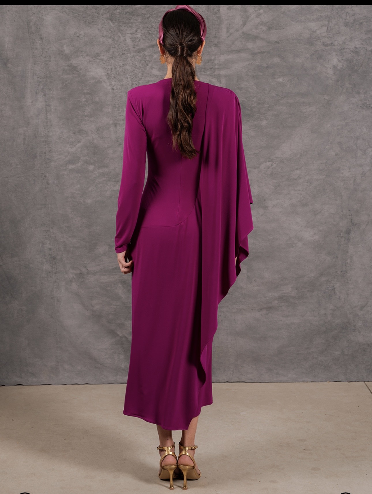 Vestido Midi Volga - Imagen 6